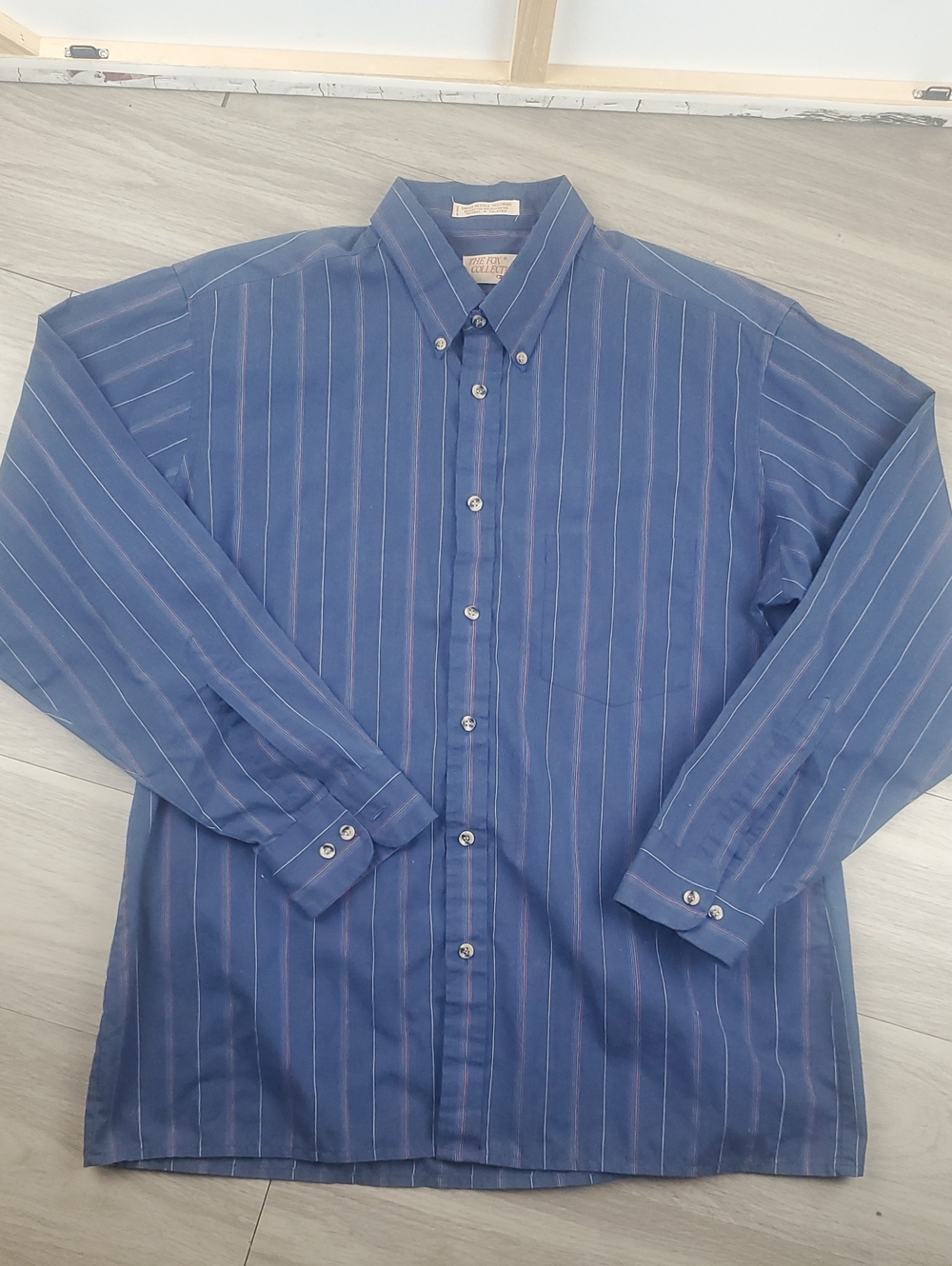 Vintage The Fox Collection Men's XL Blue Multicolor Striped Button Down Shirt